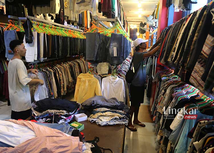 Bisnis Baju Bekas Impor Dinilai Ancam Industri Tekstil Dalam Negeri