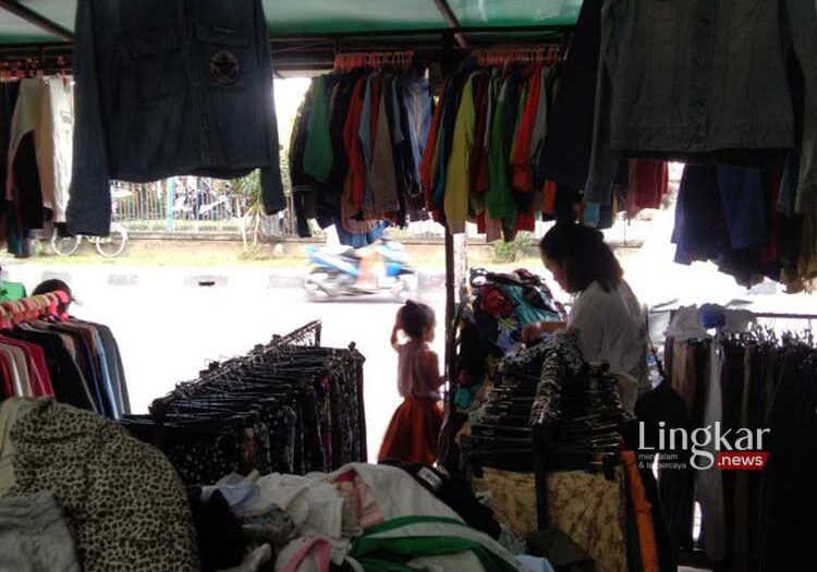 Hadapi Bisnis Baju Bekas Impor Asosiasi Tekstil Minta Keringanan Suku Bunga Bank