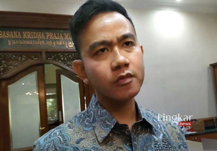 Gibran Imbau Warung dan Jukir Tak Berlebihan Naikkan Tarif saat Lebaran