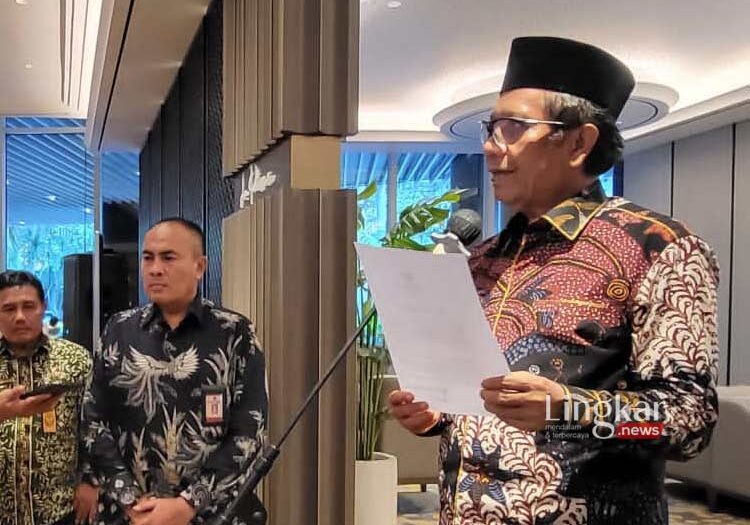 Mahfud MD Imbau Instansi Pemerintah Tunda Kegiatan Halal Bihalal