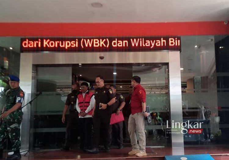 Menkominfo Jadi Tersangka Korupsi BTS 4G Rugikan Negara Rp 8 T