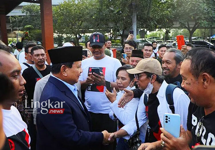 Disambut Relawan Jokowi dan Gibran