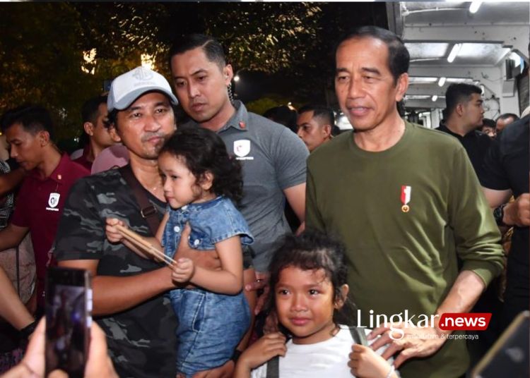 Warga Exited Bertemu Presiden Jokowi Ngapain sih di Malioboro