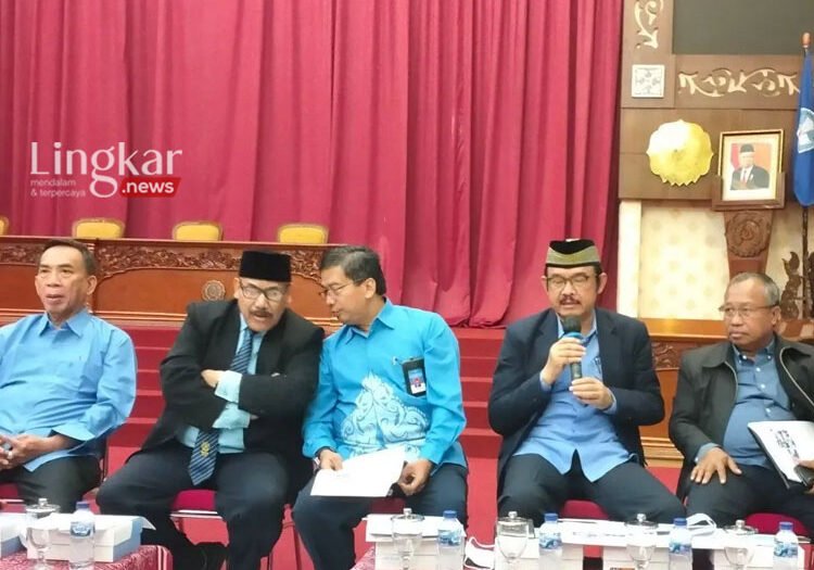 Resmi Batal