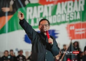 Ganjar Mahfud Janji Berantas Korupsi dan Perbaiki Birokrasi