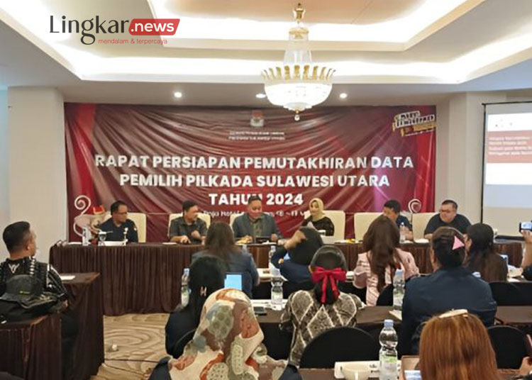 Anggota Bawaslu RI Herwyn J.H. Malonda dalam Rapat Persiapan Pemutakhiran Data Pemilih