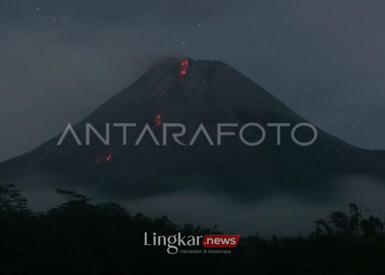 Guguran lava pijar Gunung Merapi