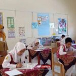 Satuan Pendidikan Tak Boleh Hukum Siswa Karena Nunggak SPP