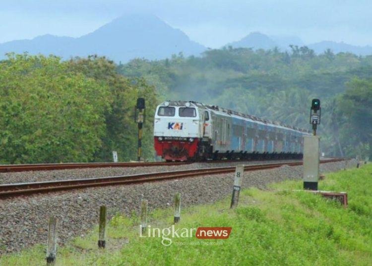 Warga DIY Dilarang Beraktivitas di Jalur KA Selama Angkutan Lebaran 1 Warga DIY Dilarang Beraktivitas di Jalur KA Selama Angkutan Lebaran