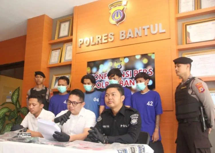 Dicurigai Curi Motor, Pemuda di Bantul Tewas Usai Dikeroyok 1 Dicurigai Curi Motor Pemuda di Bantul Tewas Usai Dikeroyok