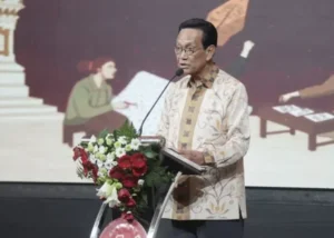 Gubernur DIY Sultan Hamengku Buwono X