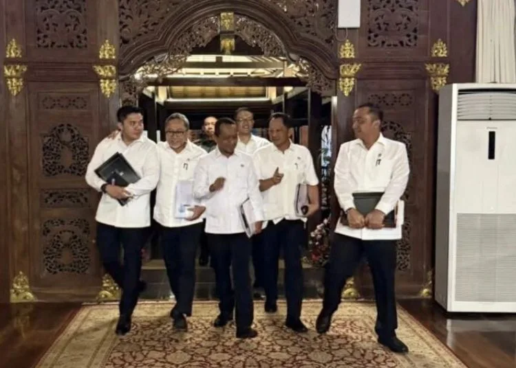 Prabowo Mendadak Panggil Anggota Kabinet di Hambalang Bahas Apa