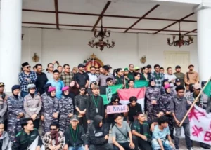 Demo Mahasiswa di DPRD DIY Ini Sejumlah Tuntutan yang Disampaikan