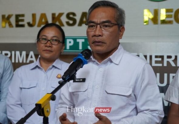 Bupati-Bantul-Abdul-Halim-Muslih