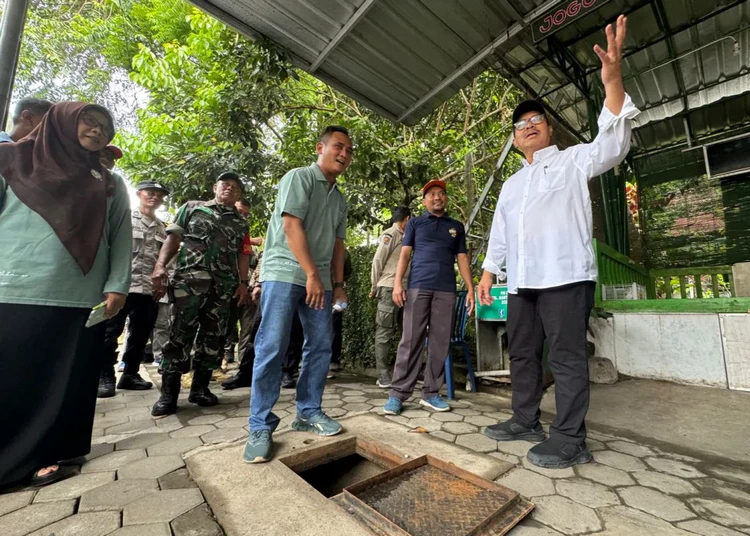wali-kota-yogyakarta-hasto-wardoyo-meninjau-biopori-jumbo-di-kampung-mangkuyudan