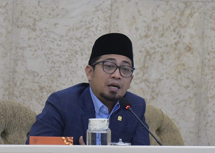 anggota-komisi-ii-dpr-ri-muhammad-khozin