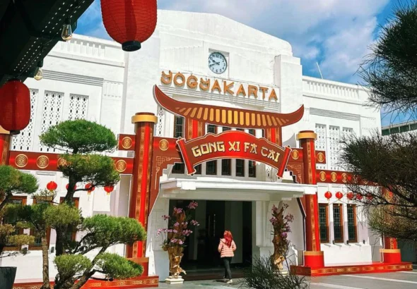 stasiun-tugu-yogya-sambut-imlek