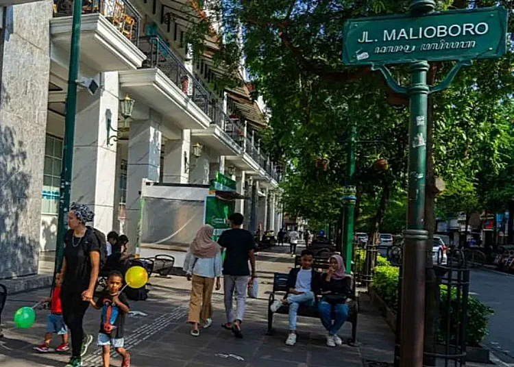 wisatawan-malioboro