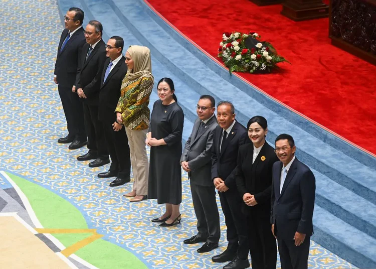 dpr-setujui-lima-calon-dewan-komisioner-ojk-2026-2031