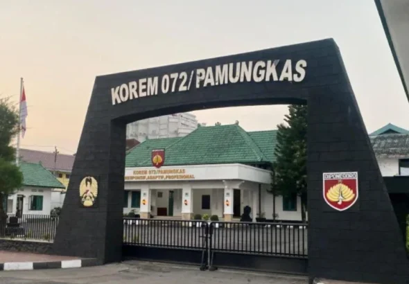 Korem-072Pamungkas-beri-klarifikasi-insiden-di-acara-Jogja-Marathon-750x536-1