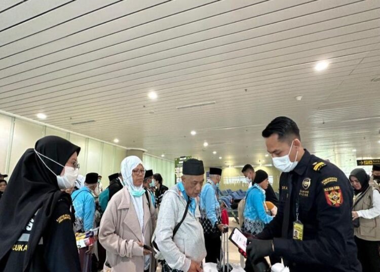 YIA-perdana-layani-Debarkasi-Jamaah-Haji-2026-750x536-1