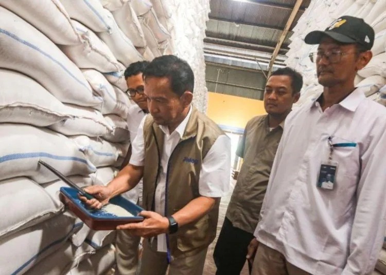 Bulog-Kanwil-Yogyakarta-serap-gabah-berbagai-kualitas-dari-petani-750x536-1