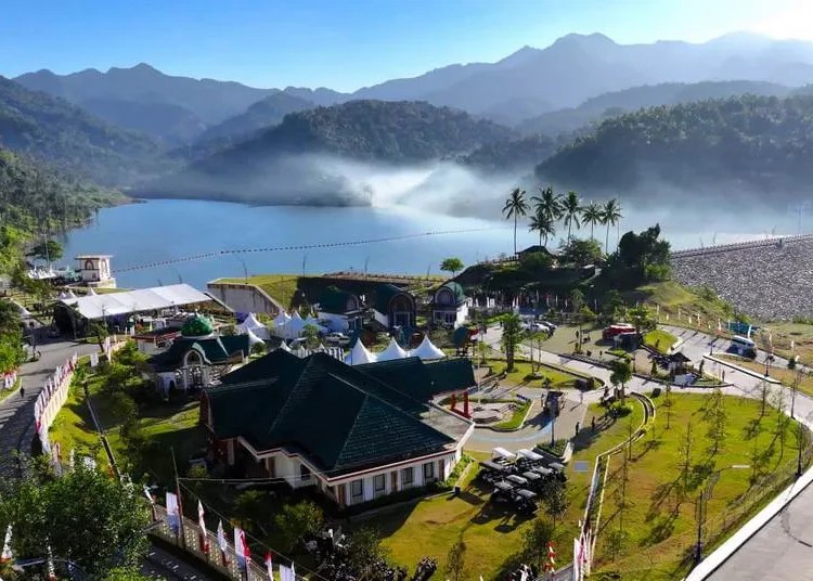 bendungan-meninting-lombok-barat-750x536-1