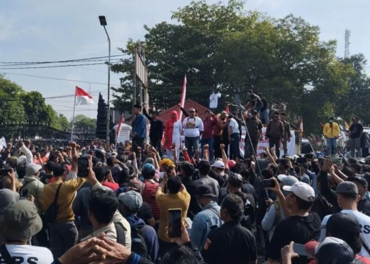 1000184032-750x536-1