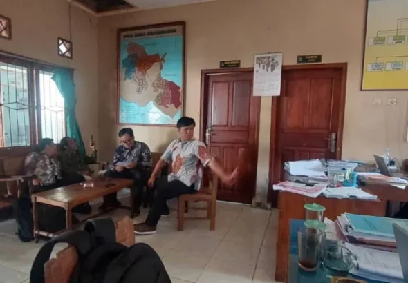 monitoring-progres-usaha-ketahanan-pangan-bumdes-kedungkeris-1787841374-1-750x536-1