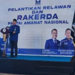 pelantikan-relawan-partai-amanat-nasional-terong-tawah-labu-api-kabupaten-lombok-barat-nusa-tenggara-barat-1785561166-636-1-750x536-1
