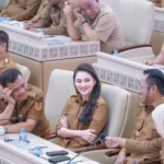 Gubernur-Jateng-dan-Maluku-Utara-Pamer-Foto-Duduk-Berdampingan-Medsos-Langsung-Diserbu-Doa-Berjodoh_6aaa9ba5d9306