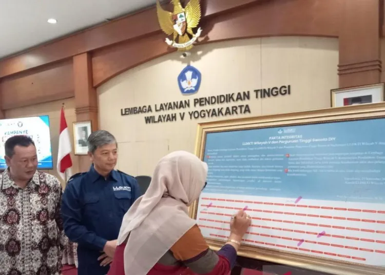 LLDikti-Wilayah-V-kampanyekan-penguatan-Integritas-Anti-Gratifikasi-750x536-1