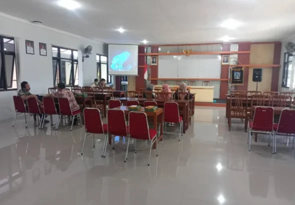 aksi-bersama-eliminasi-tuberkulosis-sosialisasi-penanganan-tbc-untuk-memperkuat-kapasitas-pamong-kalurahan-di-wilayah-kerja-puskesmas-tempel-i-1790247558-1-750x536-1