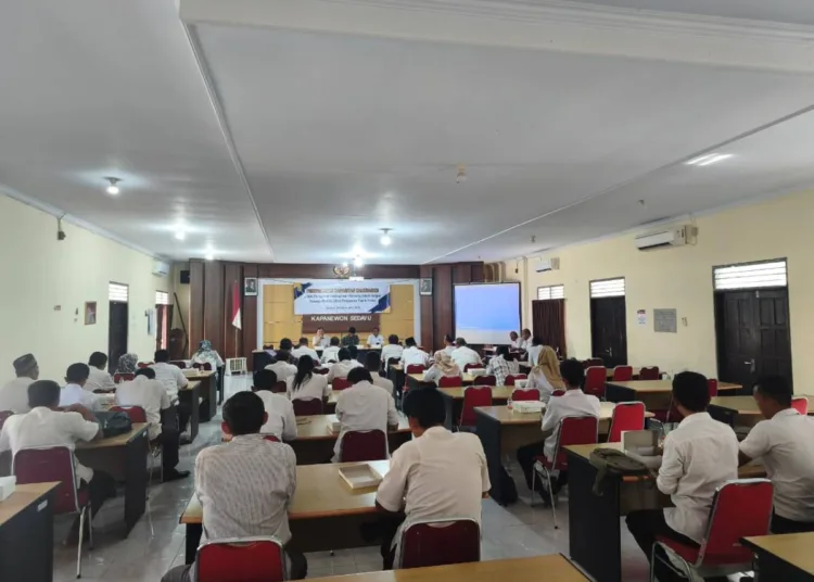 pelayanan-prima-dimulai-dari-pamong-yang-disiplin-kapanewon-sedayu-gelar-peningkatan-kapasitas-1789732293-1-750x536-1