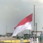 pengibaran-bendera-merah-putih-di-kri-sriwijaya-100-750x536-1