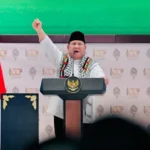 presiden-prabowo-teriakkan-free-palestine-di-resepsi-100-tahun-gontor-750x536-1