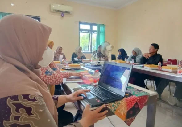 bimtek-pengadaan-barang-dan-jasa-di-kapanewon-sentolo-1792455475-1-750x536-1