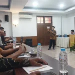 focus-group-discussion-fgd-antara-dengan-tema-kajian-perumusan-kebijakan-tindak-lanjut-reformasi-kalurahan-di-diy-1793274315-1-750x536-1