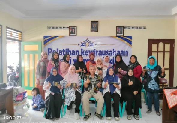 menembus-batas-ekonomi-melalui-keterampilan-pelatihan-bakpia-mendorong-kemandirian-usaha-warga-margorejo-1792711187-2-750x536-1