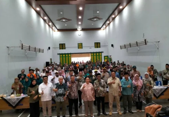 menjaring-aspirasi-memperkuat-ketahanan-pangan-langkah-nyata-reses-dpr-ri-di-kalurahan-margorejo-1792710506-1-750x536-1