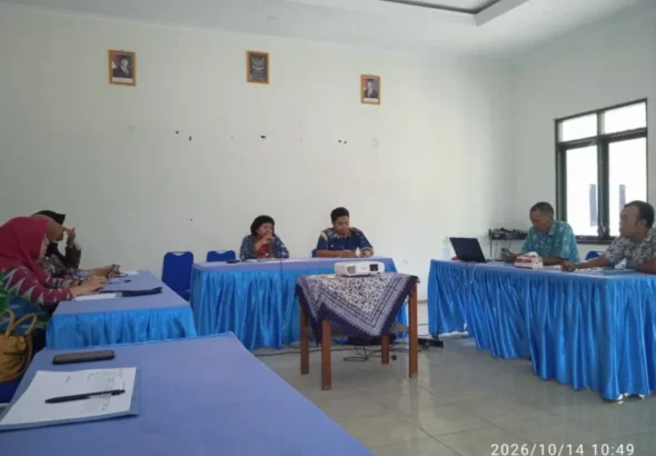 monev-kalurahan-kebonagung-2026-perkuat-akuntabilitas-dan-kawal-pembangunan-berbasis-padukuhan-1791985317-1-750x536-1