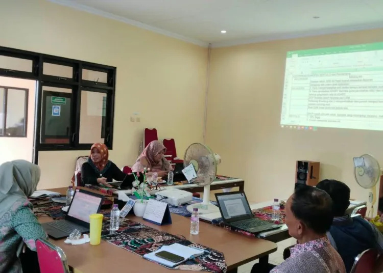 rapat-koordinasi-1793093023-1-750x536-1