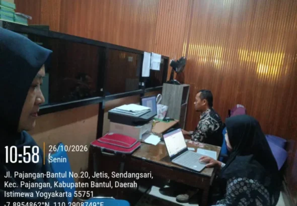 tpp-pajangan-fasilitasi-proses-pendaftaran-akun-elearning-hdw-di-kalurahan-sendangsari-pajangan-1793082059-1-750x536-1